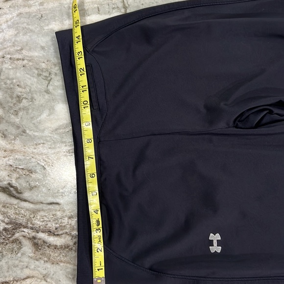 Under Armour Women’s Size Small - Picture 6 of 7